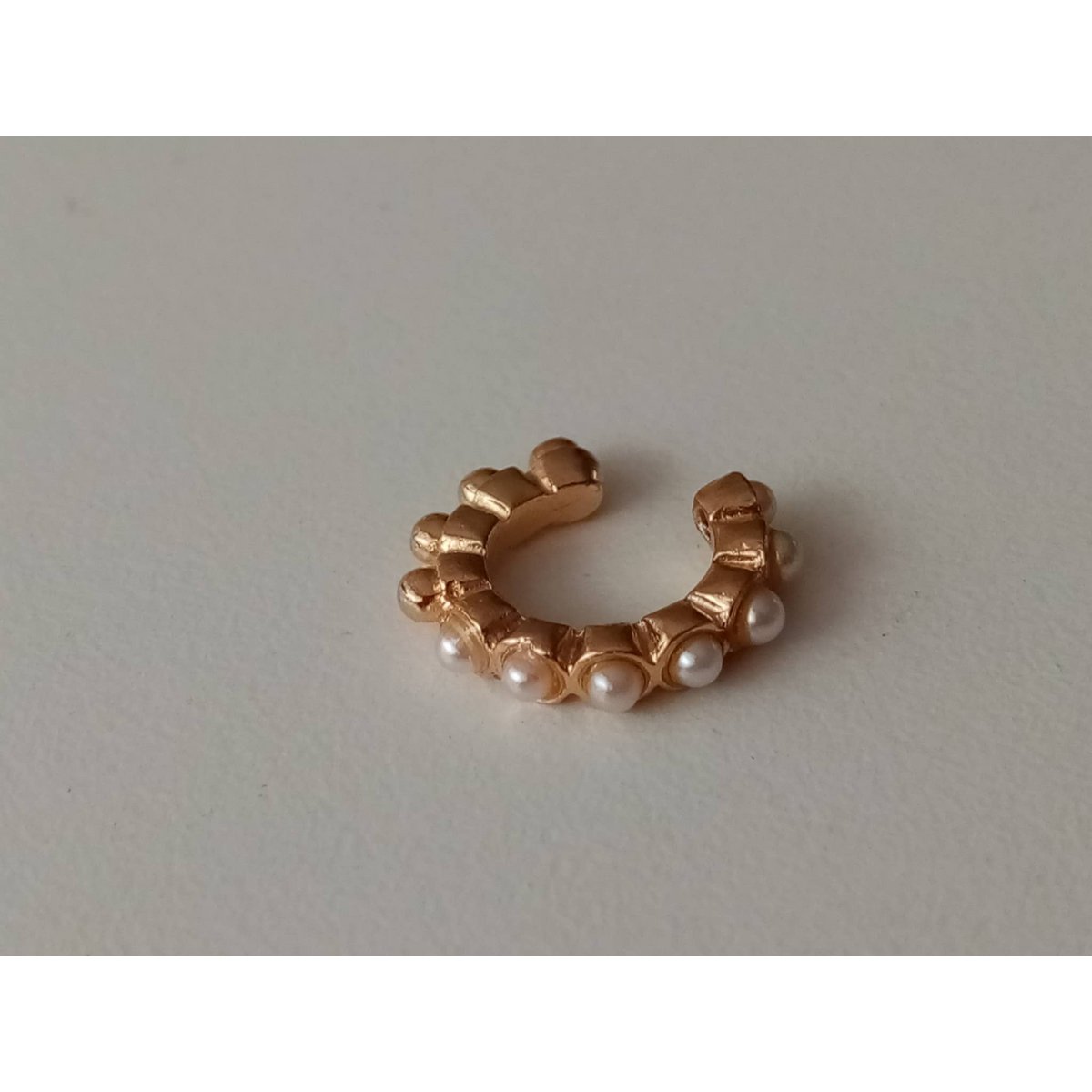 EAR CUFF