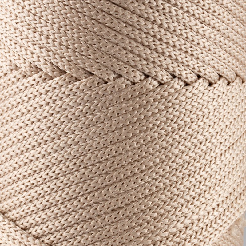 Sensy Premium 3 mm - 131 yards 100 % polyester macrame ledning