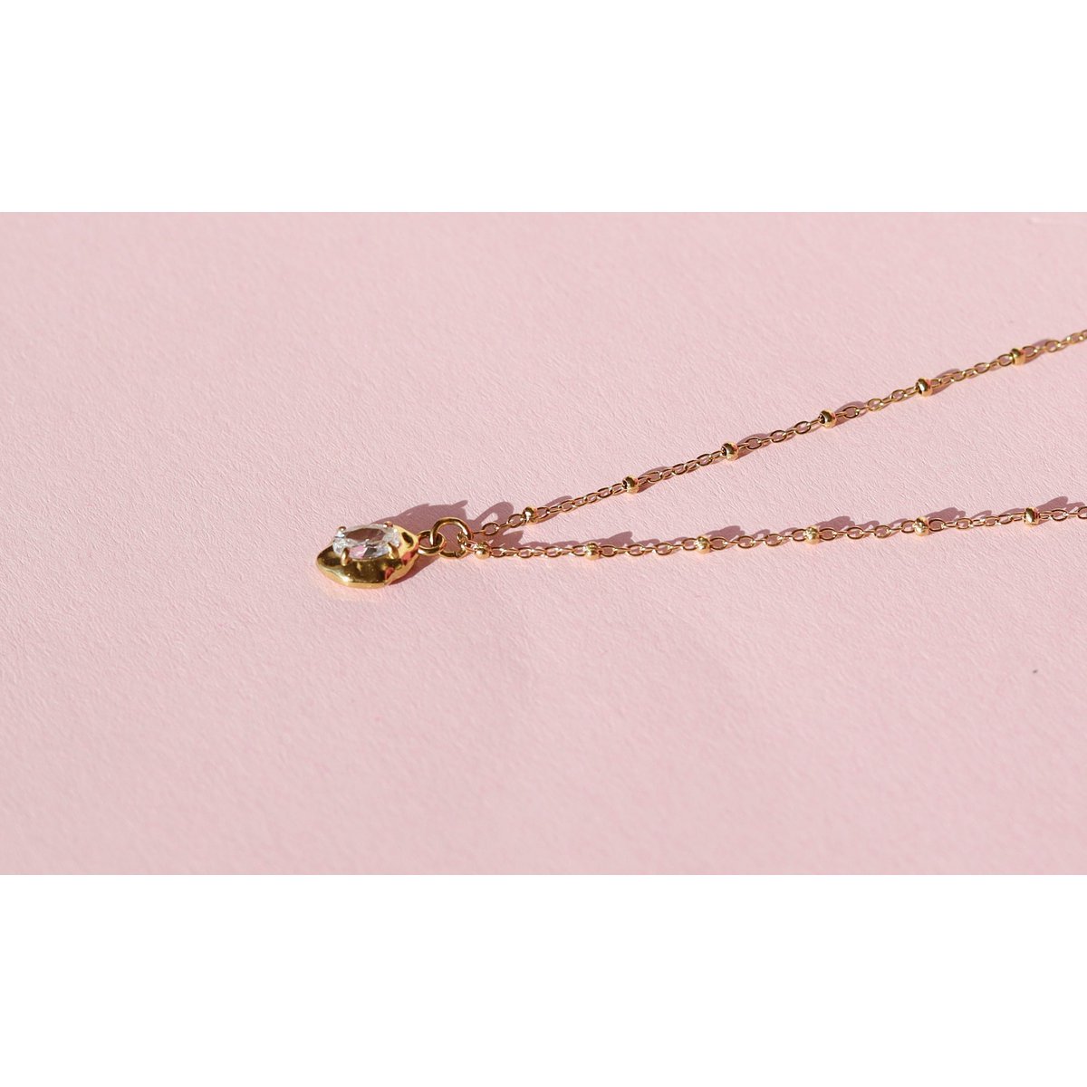 Ede - Collier minimaliste de perles de cristal