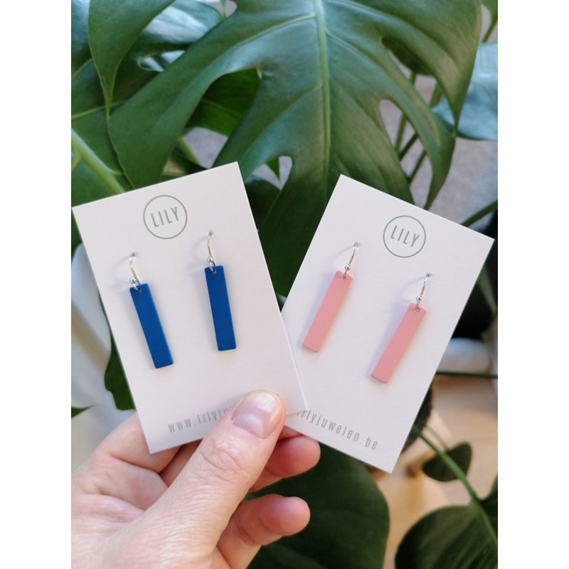 Square (pink)