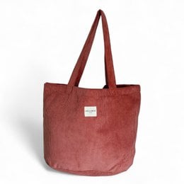 Coral-colored shoulder bag made of ribbed material, suitable for shopping and everyday use.