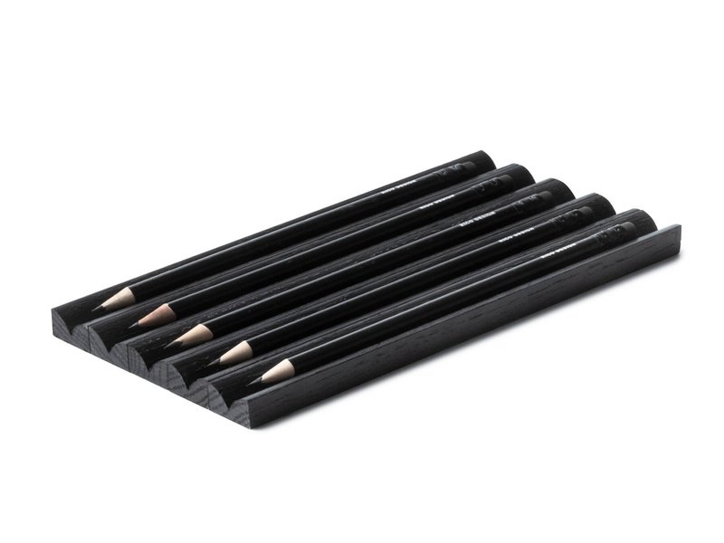 Fin holder