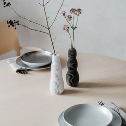 WAVE VASE 03
