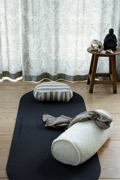 oval yoga mat