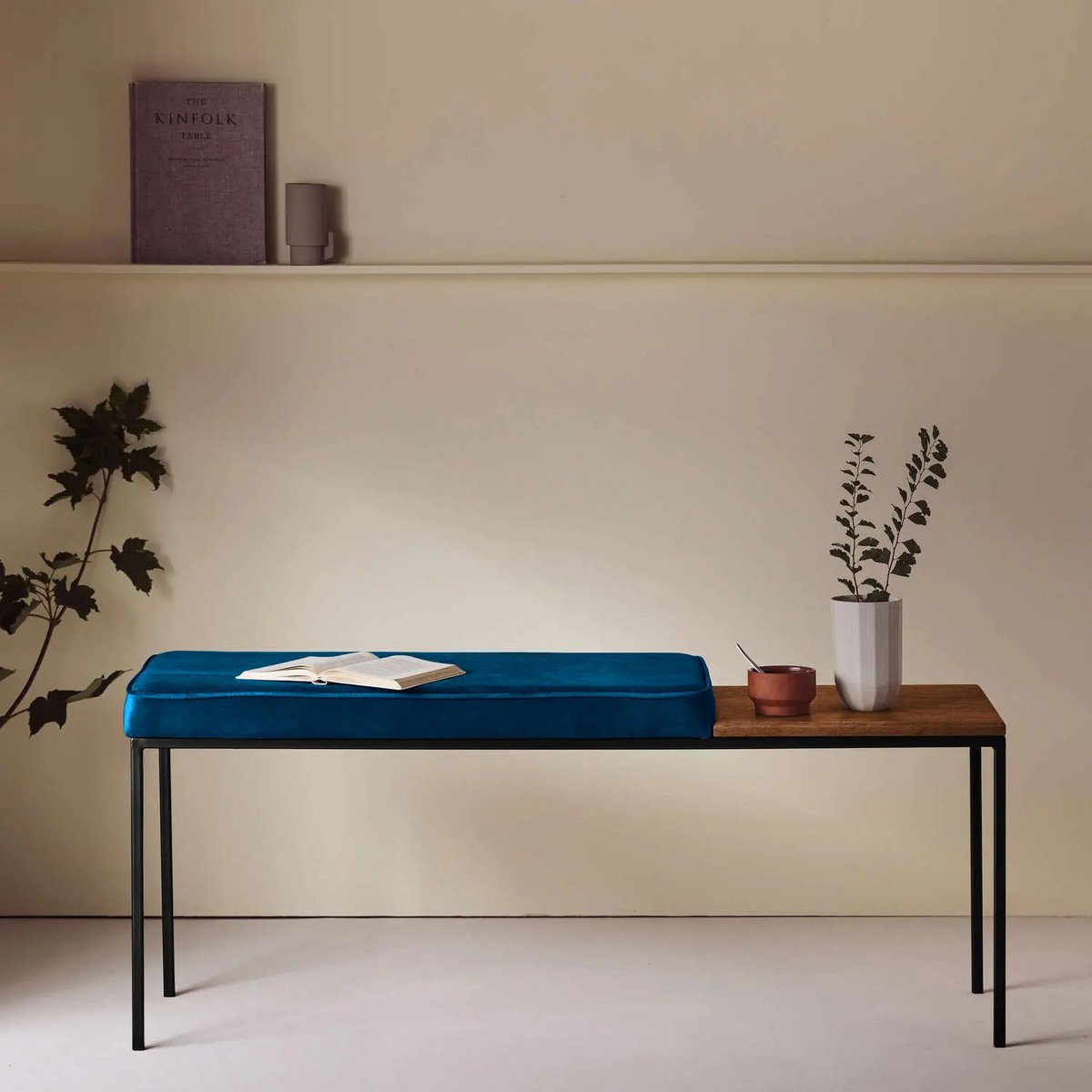 Royalblau Schwarz Buchenholz, Nussbaum Beizung