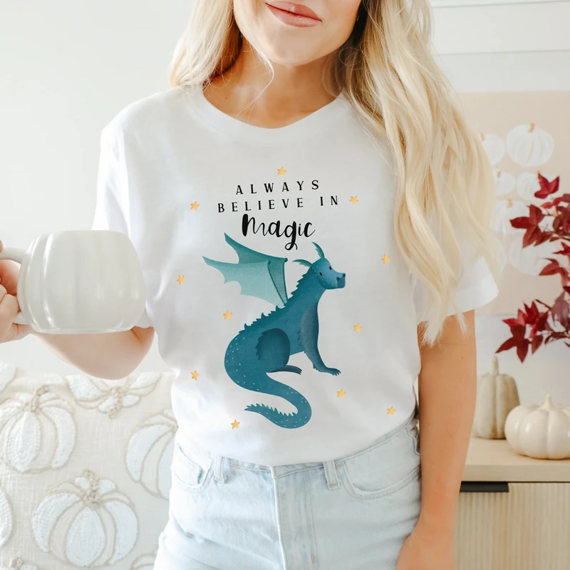 T-Shirt Drache Magic Fantasie - BIOBAUMWOLLE Booklover Magic Shirt