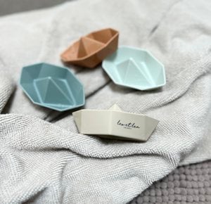 Badespielzeug Boot, Leo et Lea, Silikon, Set mit 4 Booten
