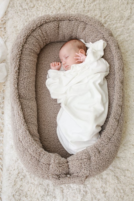 ALL TEDDY babynest / boucle babynest - 2 farver