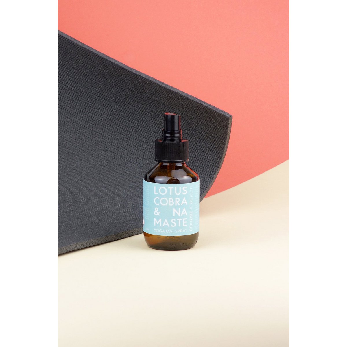 LOTUS COBRA & NAMASTE Yoga-Matten Spray