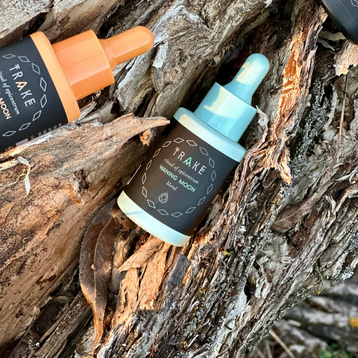 Waxing Moon Essential Oil Blend – Cinnamon, Clove & Peppermint – Energy, Focus, Moon Ritual, Vegan - 30 ml