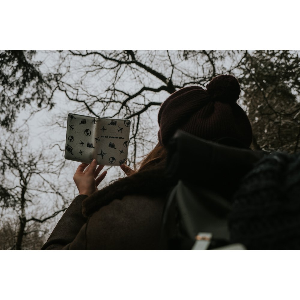 Lass das Abenteuer beginnen - Paspoorthoesje