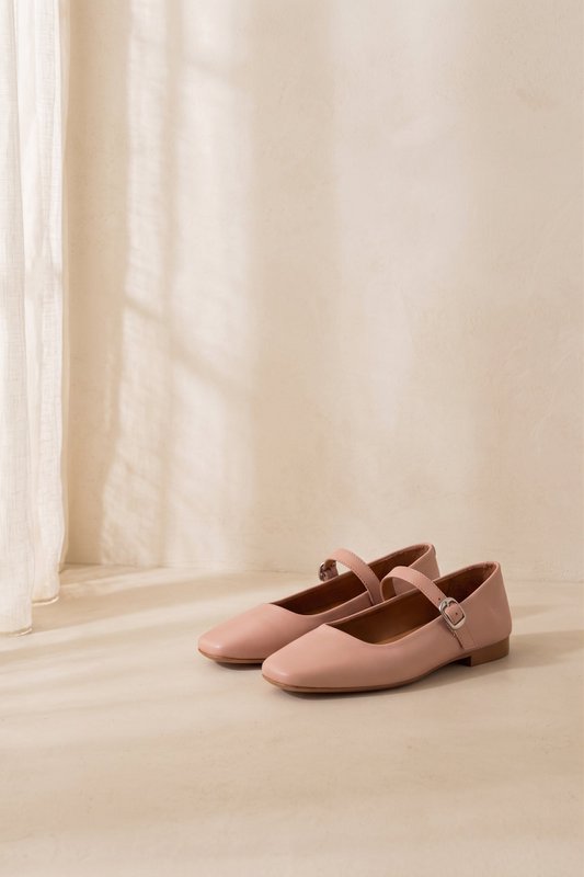 YOTA NUDE – Mary-Jane-Ballerinas mit quadratischer Zehenpartie