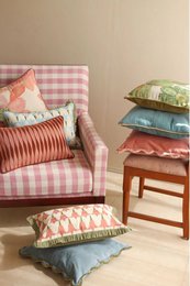 Kussenhoes | Mirage Scallop zachtblauwe kussenhoes van Sanctuary Living