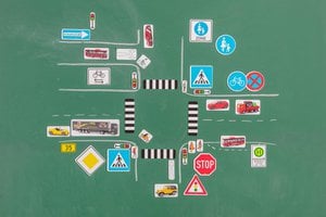 Extended traffic sign set magnetic (124 parts) | Traffic signs car truck bicycle etc