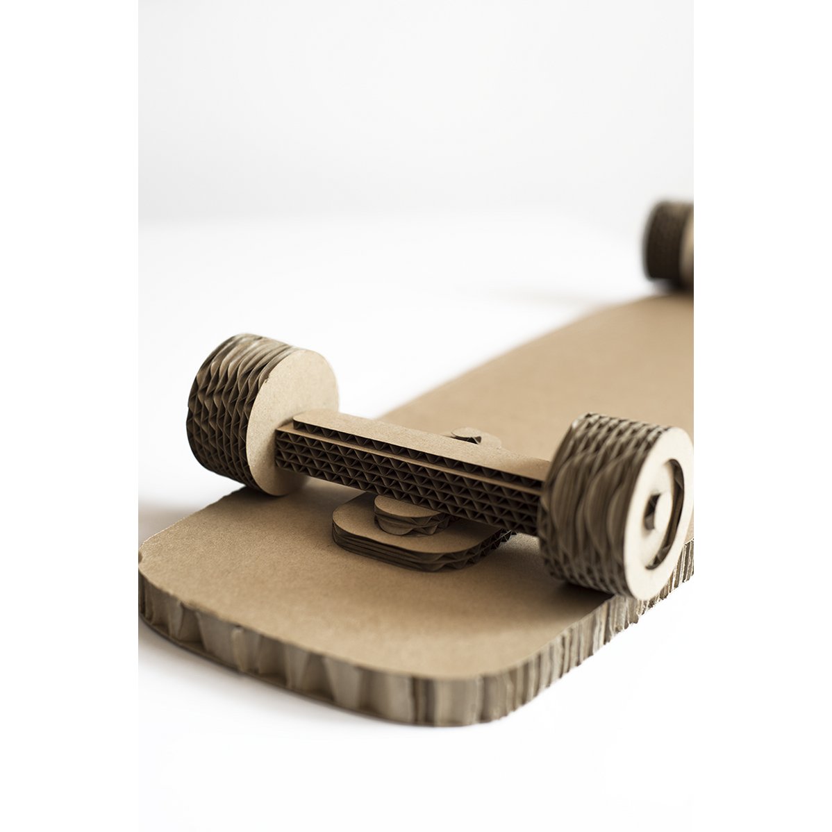 DIY SKATEBOARD