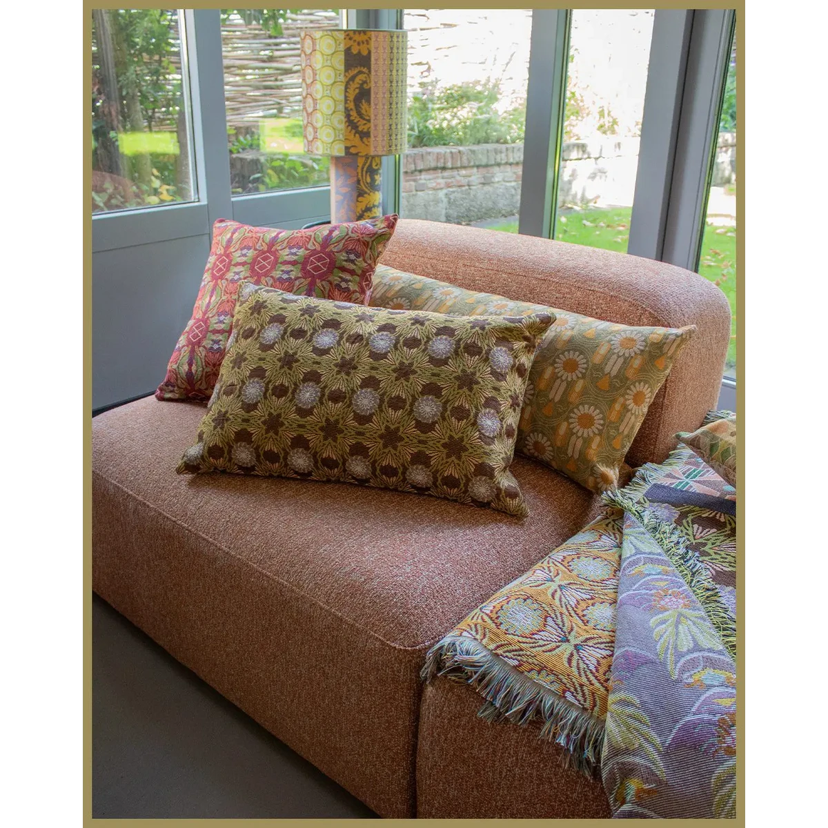 NIN-NIT Diamant Classique cushion | 100% woven cotton | decorative cushion with floral print and checks | brown | beige | pink | lilac | green | multicolor | 40x60 cm