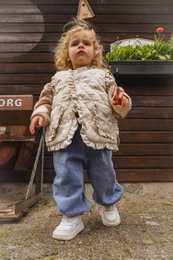 Piper Ruffle Vest 