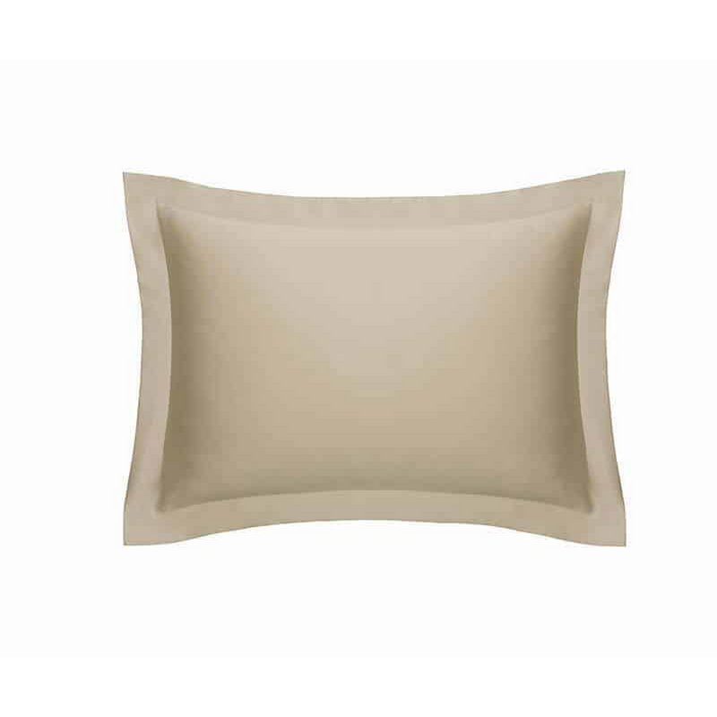 Satijnen bedset Amandel