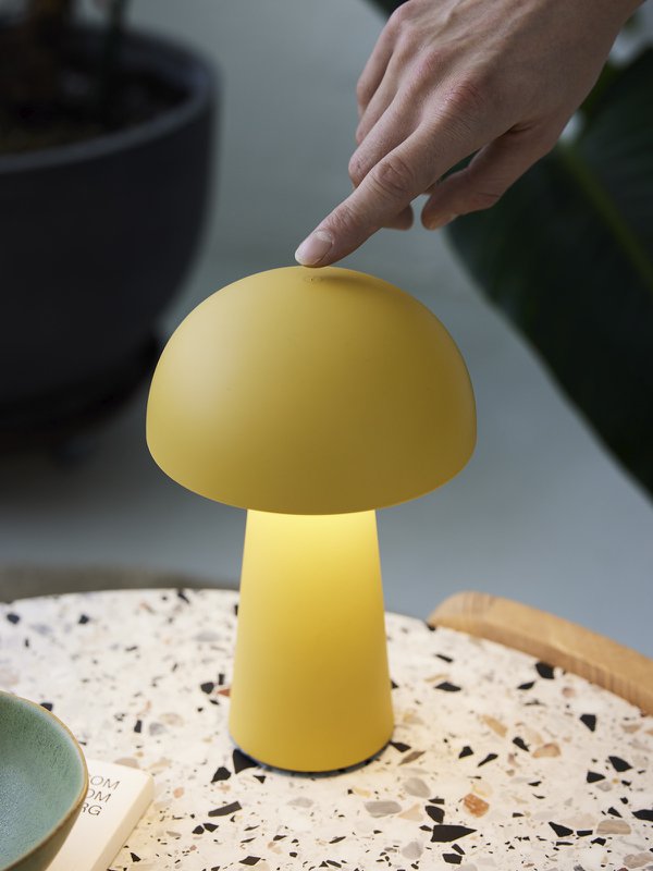 BORDLAMPE MOVE ME STØVET GUL