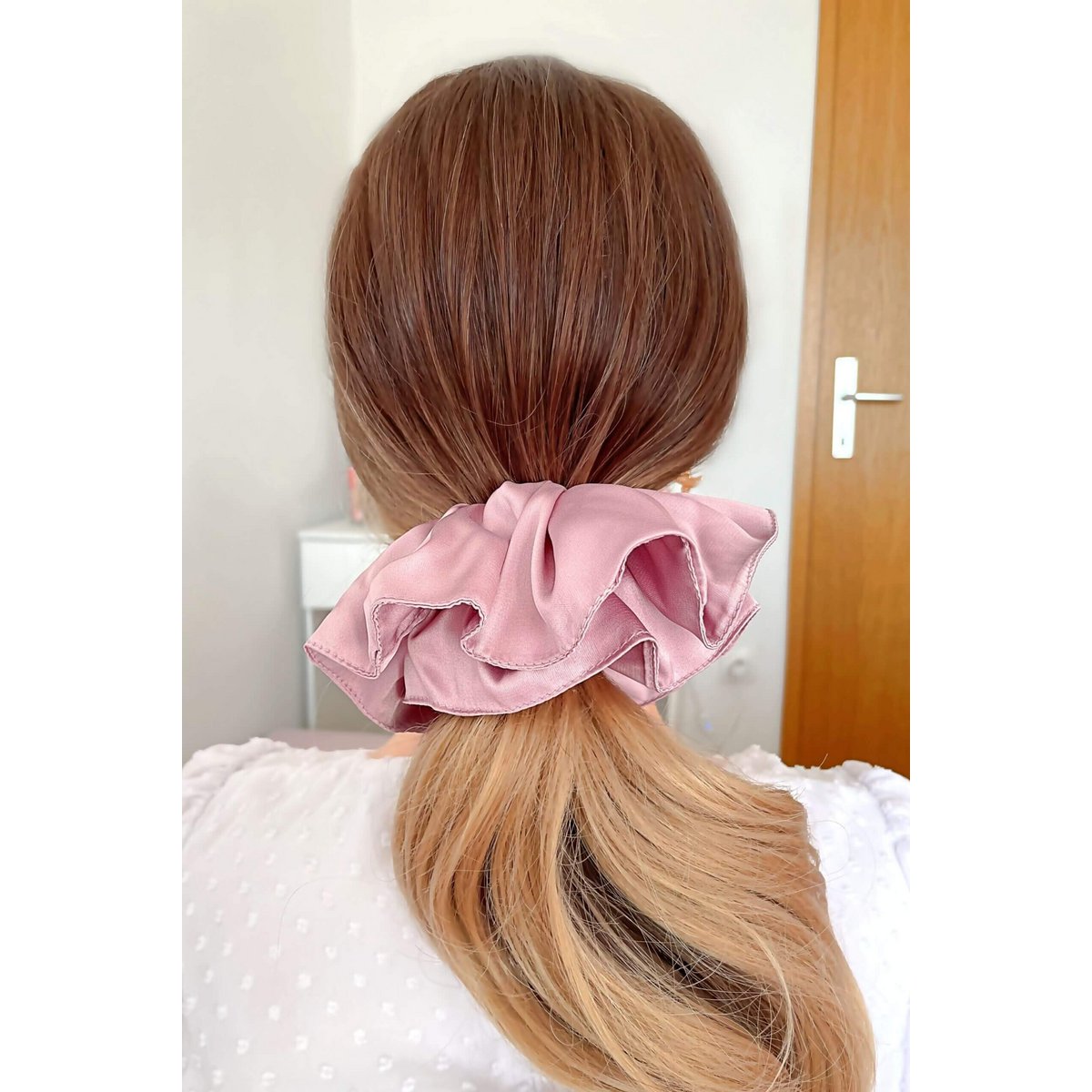 "Babekleuren" | Handgemaakte zijden scrunchies-set