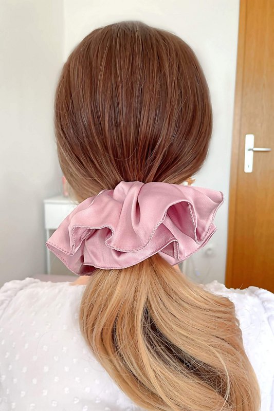 "Babekleuren" | Handgemaakte zijden scrunchies-set