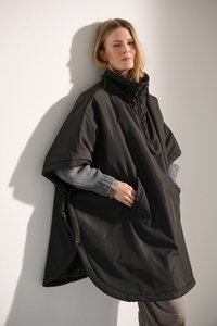 uma padded poncho
