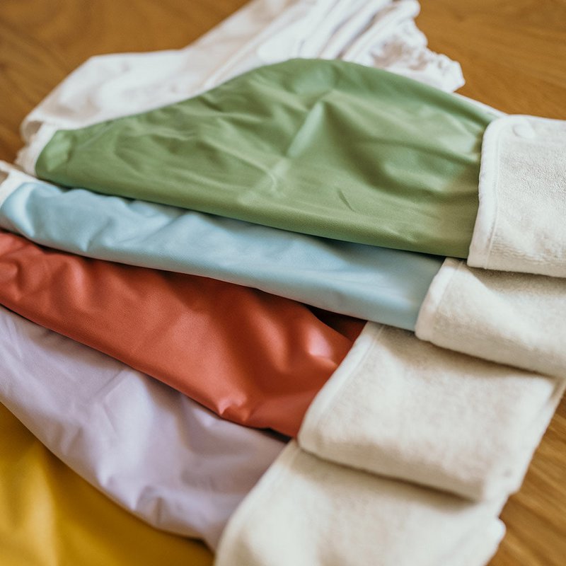 Sleeve bib L