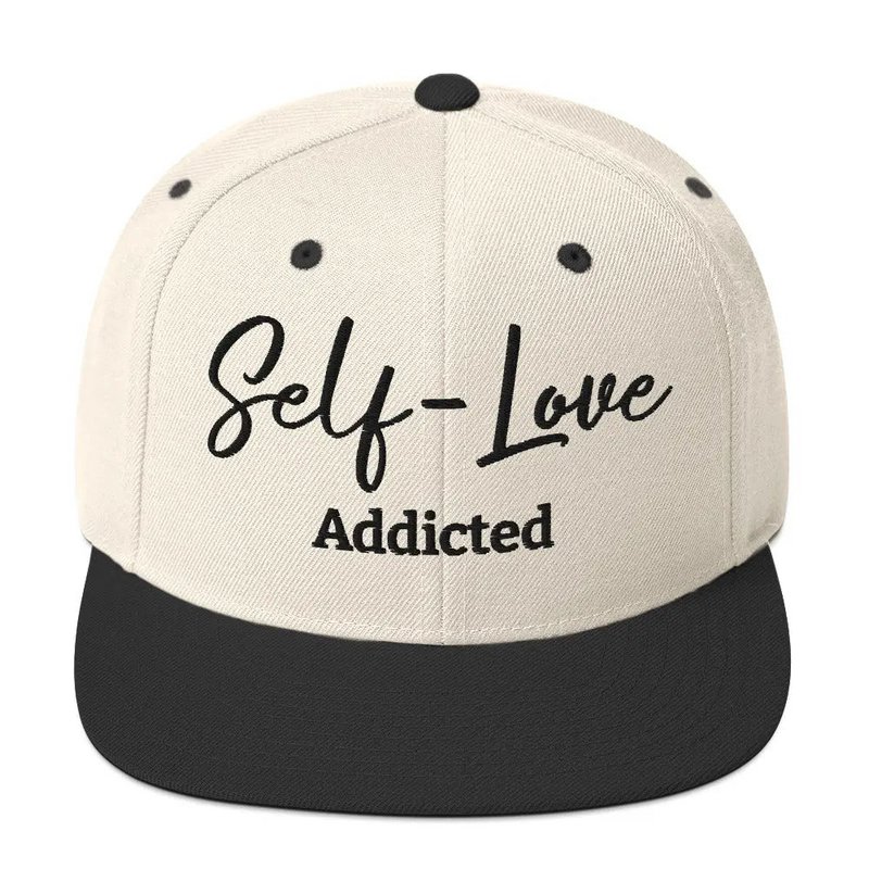 Self Love Addicted Snapback Hat med broderi