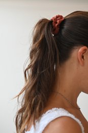 Kein Plastik. Elastische Leinen-Haargummis – Leinen-Haargummi
