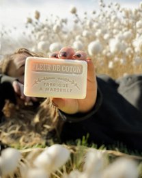 5x Savon de Marseille Bomuldblomst / Fleur de Coton Soap - Håndlavet og beriget med organisk sheasmør - Luksuriøs fugtigheds sæbe - 4 oz