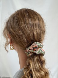 Scrunchie - Grüne Chiffon Blumen - Recycelt