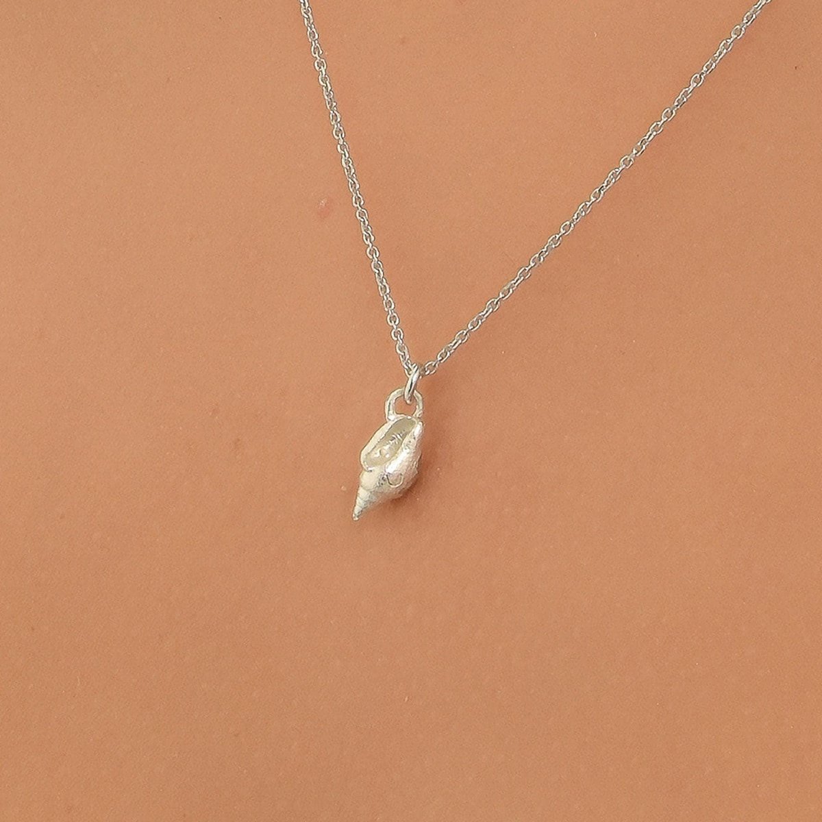 Guld Sea Shell halskæde, forgyldte sterlingsølv smykker, sølv vedhæng, gave til hende, fødselsdagsgave til kvinder, håndlavede smykker