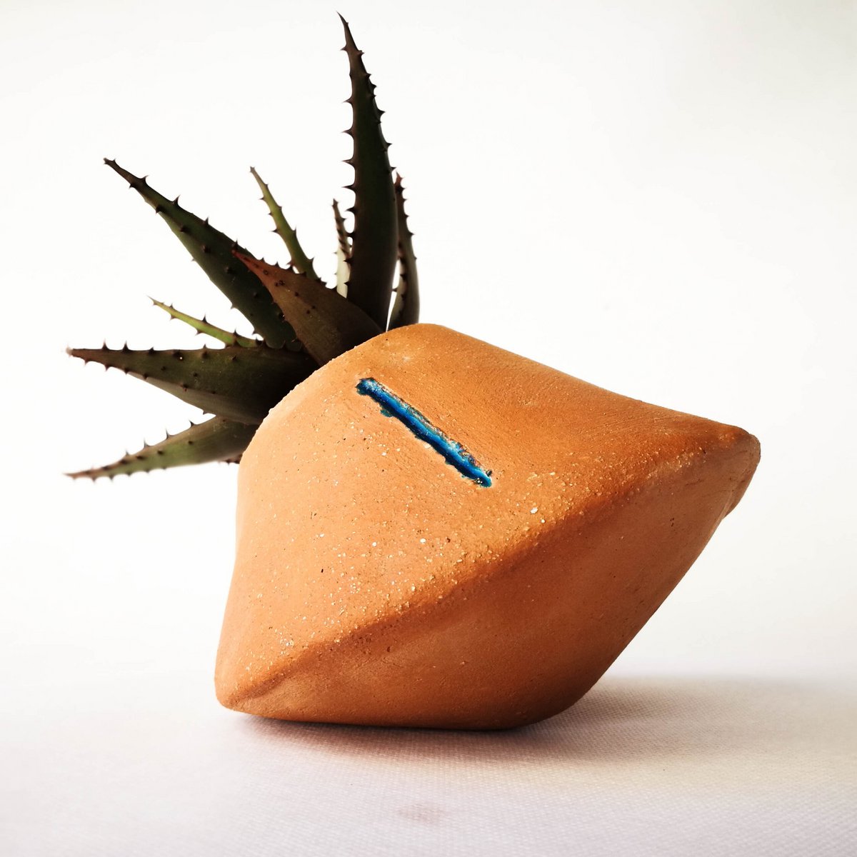 Femme Terracotta Planter