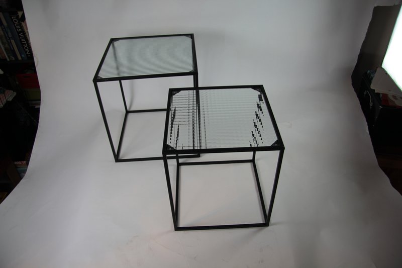 sæt med 2 optiske glas sideborde