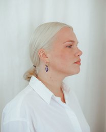Boucles d'oreilles 2-en-1 Varia en émail (mini) — Bleu et doré
