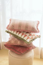 Kussenhoes | Heather Baby Pink Cross Stitch langwerpige kussenhoes van Sanctuary Living