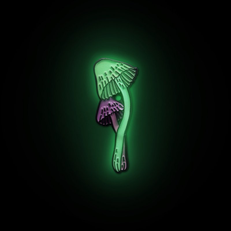 Email Pin "Magic Mushroom"