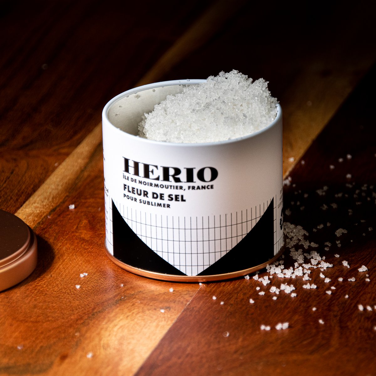 Traditional fleur de sel from Noirmoutier