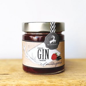 Natural boy strawberry fruit spread with gin