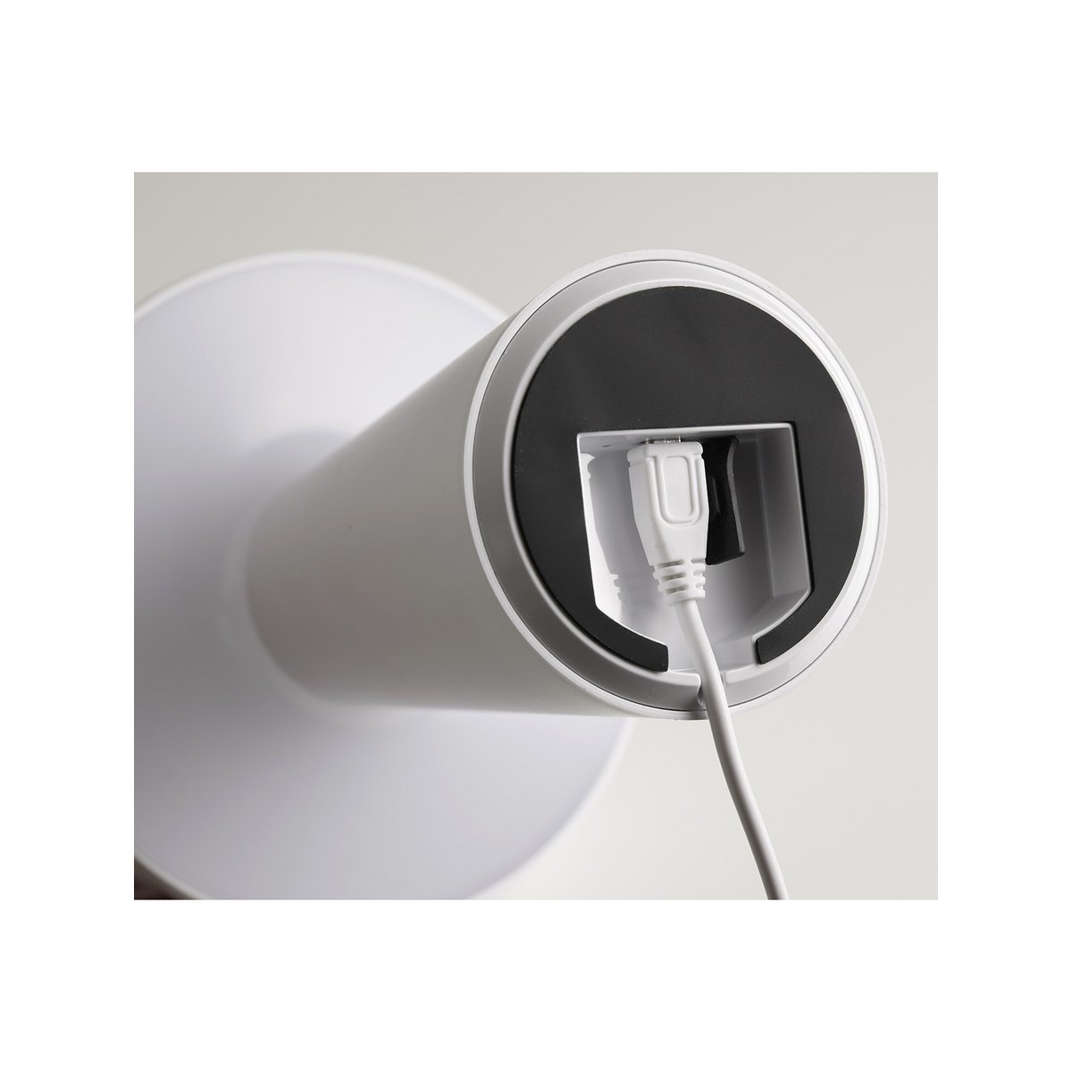 BORDLAMPE MOVE ME HVID