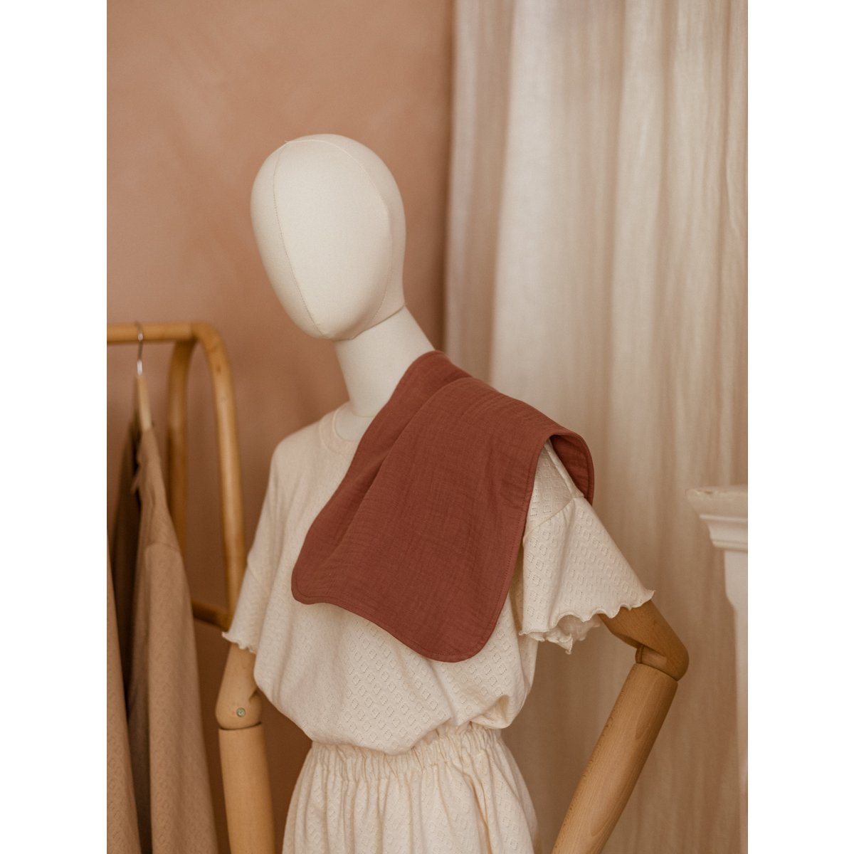 Ensemble de mousseline 6 couches Burp Cloth / Ivoire, Argile et Beige