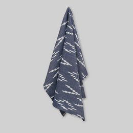 Tea towel, handwoven ikat, ecru v-pattern on navy blue