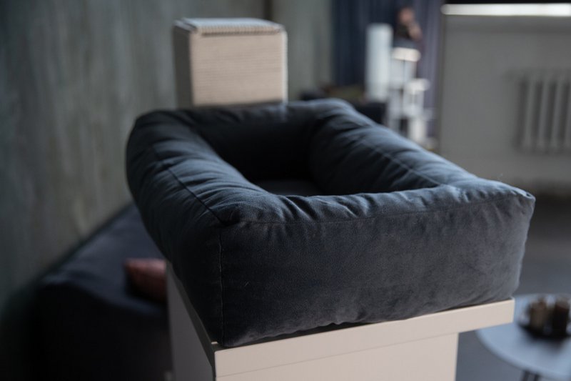 Comfortabel slaapbed voor kat SAMANA
