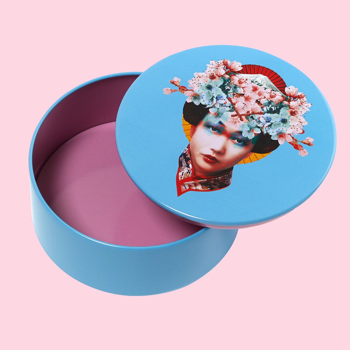 Miss Fuji round metal tin box