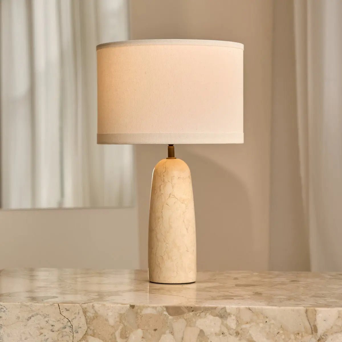 Charlotte Marmorlampe