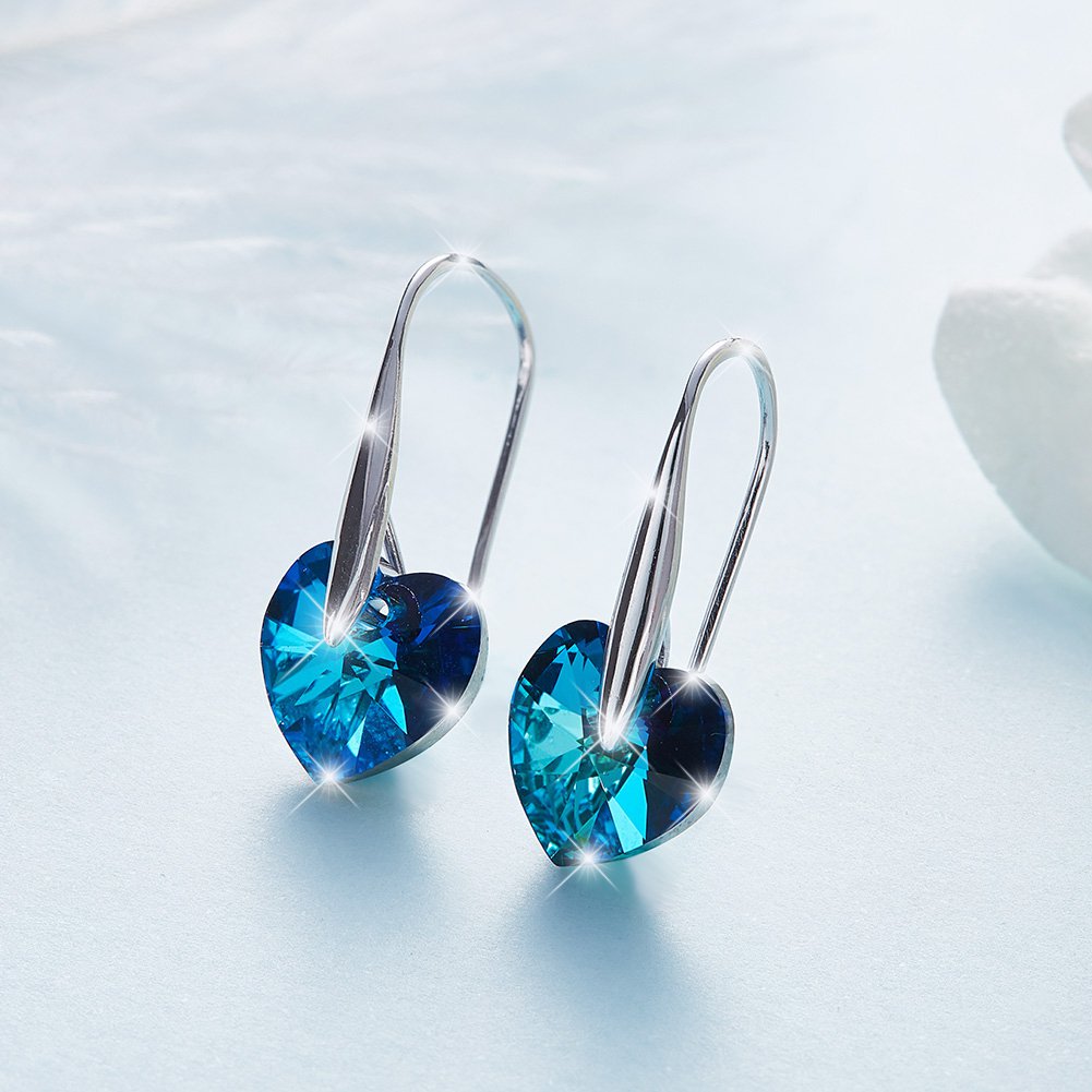 Oorbellen met blauw hartje
