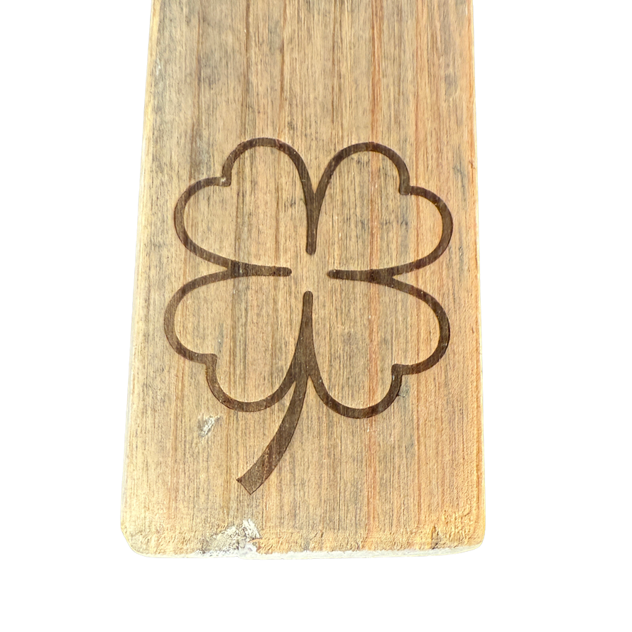 Keyhanger Old Dutch Flat 4 Leaf Clover