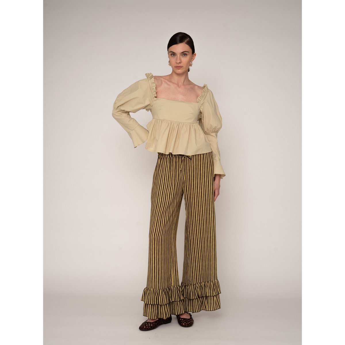 Chambre Beige Ruffle Blouse