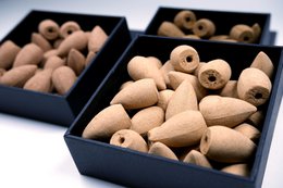 Weihnachtsgeschenk – Thujaholz – Rückfluss-Räucherkegel