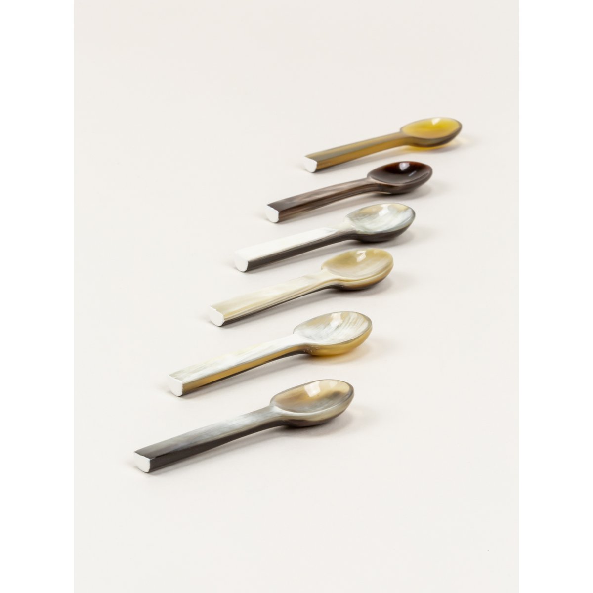 Set 6 cucchiai sale Baguette in corno nero marmorizzato